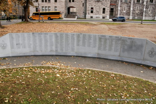Monument Je me souviens, Québec
