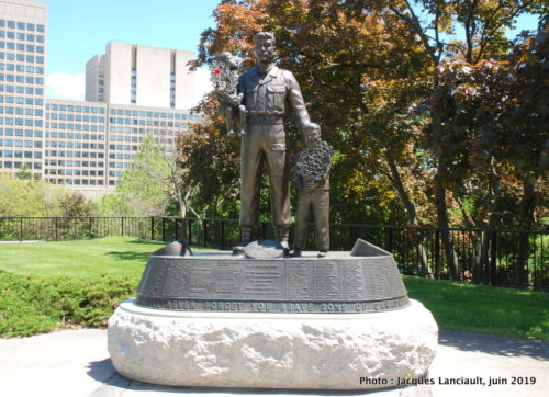 Monument honorant des Canadiens morts en service, Ottawa, Ontario