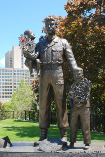 Monument honorant des Canadiens morts en service, Ottawa, Ontario