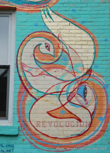 L’euphorie des sages, rue de Bullion, Montréal, Québec