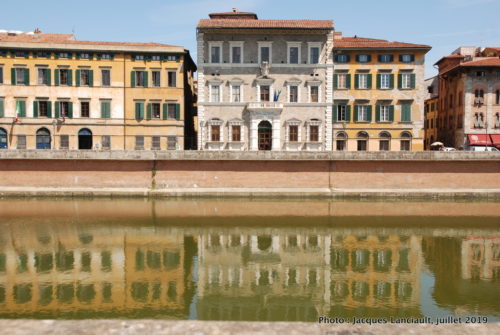 Berge de l’Arno, Pise, Italie