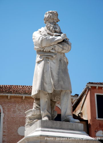 Campo San Stefano, Venise, Italie