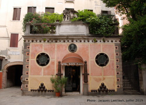Hôtel San Fantin, campo San Fantin, Venise, Italie