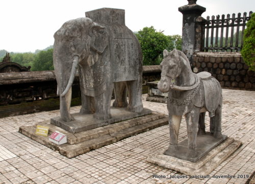 Mausolée de Khai Dinh, Hué, Vietnam