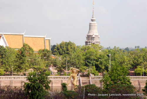 Centre de méditation bouddhiste Vipassana Dhura, Oudong, Cambodge