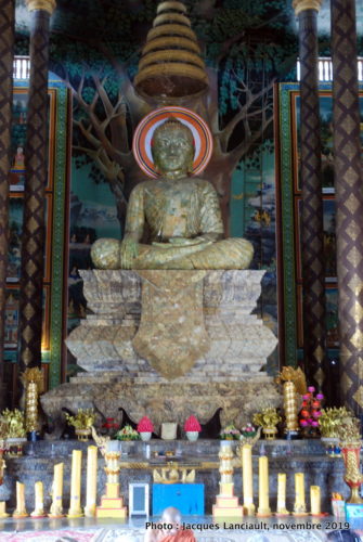 Centre de méditation bouddhiste Vipassana Dhura, Oudong, Cambodge
