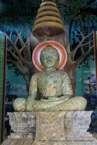 Centre de méditation bouddhiste Vipassana Dhura, Oudong, Cambodge