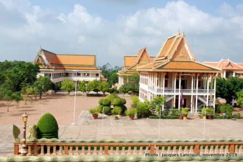 Centre de méditation bouddhiste Vipassana Dhura, Oudong, Cambodge