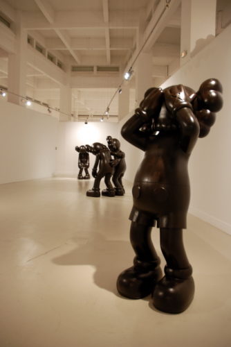 Final Days, Kaws, Centro de Arte Contemporáneo de Málaga, Espagne