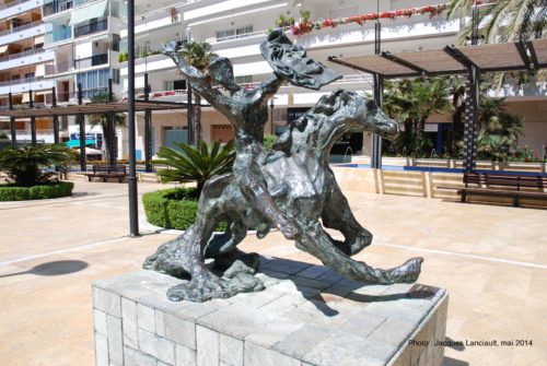 Caballo con jinete tropezando, Salvador Dalí, Marbella, Andalousie, Espagne
