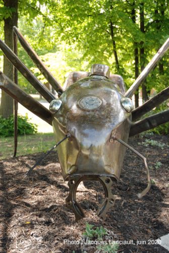 Fourni géante, Jeffrey McDonald, Blainville, Québec