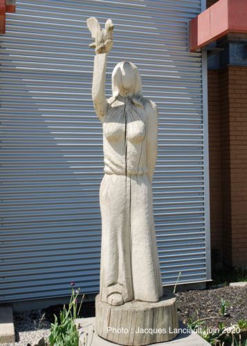 Femme pour la paix, Gilles Lauzé, Blainville, Québec