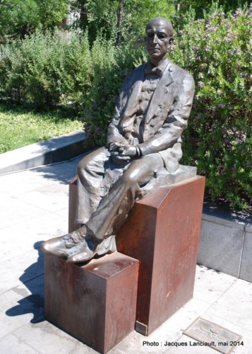Manuel de Falla, Avenida de la Constitución, Grenade, Andalousie, Espagne 