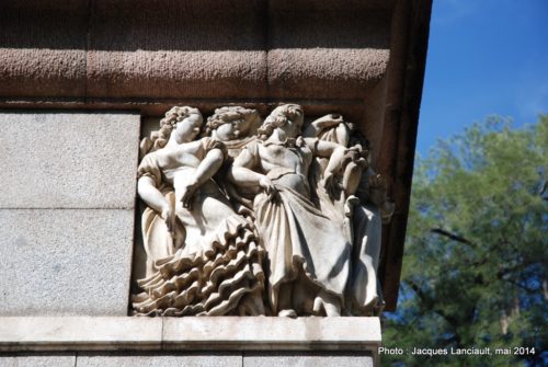 Monument Julio Romero de Torres, Jardines de los Patos, Cordoue, Andalousie, Espagne