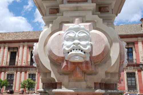 Fuente Farola, plaza Virgen de los Reyes, Séville, Andalousie, Espagne