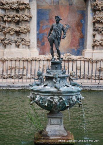 Bassin de Mercure, Real Alcázar, Séville, Andalousie, Espagne