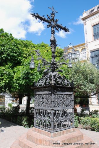 Cruz de la Cerrajería, Plaza de Santa Cruz, Séville, Andalousie, Espagne