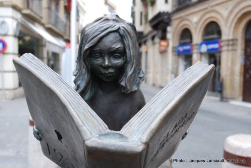 Monument à Clara Campoamor, Séville, Andalousie, Espagne
