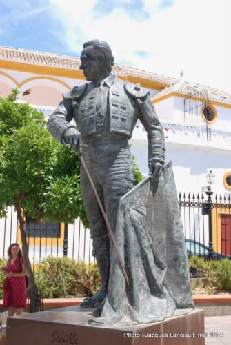 Monument Curro Romero, Plaza de Toros de la Maestranza, Séville, Andalousie, Espagne