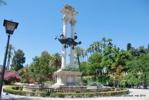 Monumento a Colón, Séville, Andalousie, Espagne