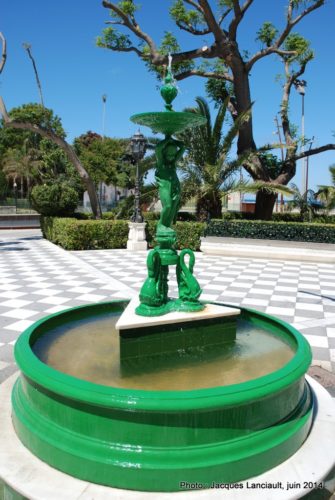 Fontaine du paseo de Carlos III, Cádiz, Andalousie, Espagne