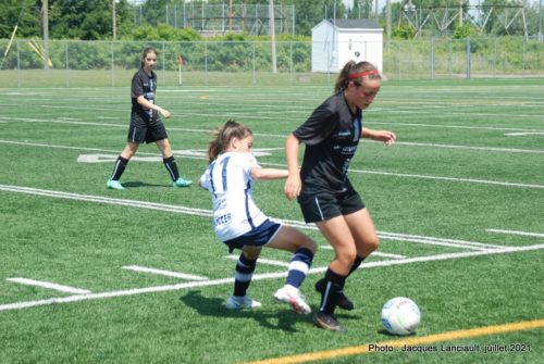 24 juillet 2021 - Blainville c. Monteuil - Première ligue de soccer juvénile du Québec (UF13)