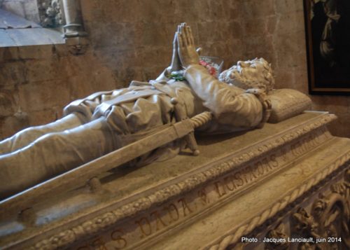 Tombeau de Luís Vaz de Camões, Mosteiro dos Jerónimos, Lisbonne, Portugal