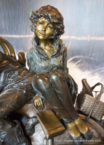 Sculpture de Marie-Claude Demers, Musée du bronze, Inverness, Québec