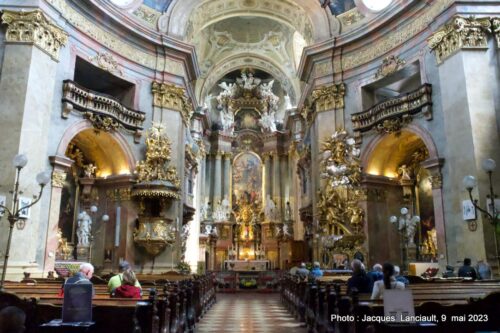 Peterskirche et PetersPlatz, Vienne, Autriche