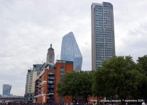 Oxo Tower, The Boomerang et la South Bank Tower, Londres, Royaume-Uni