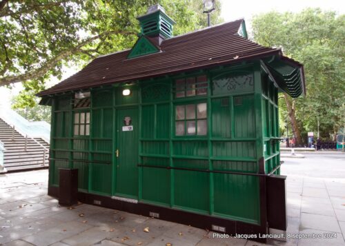 Cabmen’s Shelter, Embankment Place, Londres, Royaume-Uni