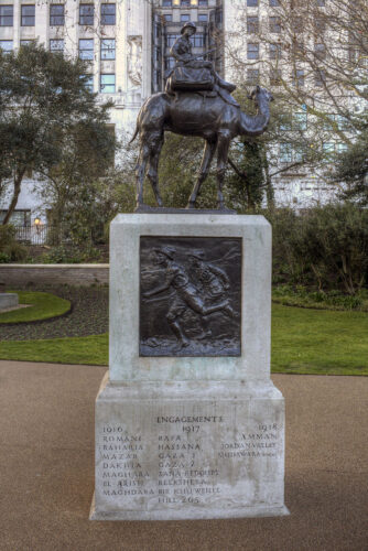 Mémorial de l’Imperial Camel Corps, Victoria Embankment Gardens, Londres, Royaume-Uni