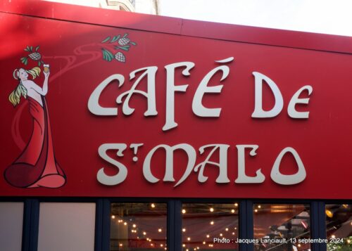 Café de St-Malo, Saint-Malo, Bretagne, France
