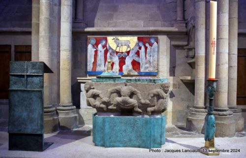 Baptistère, cathédrale Saint-Vincent, Saint-Malo, Bretagne, France