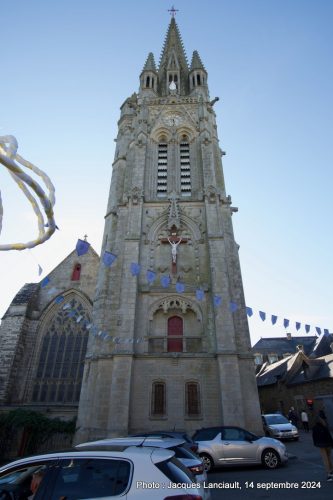 Clocher de la basilique Notre-Dame-du-Roncier, Josselin, Bretagne, France