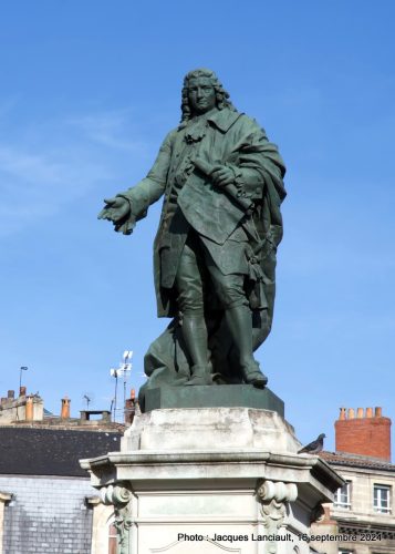 Monument Tourny, place Tourny, Bordeaux, Nouvelle-Aquitaine, France