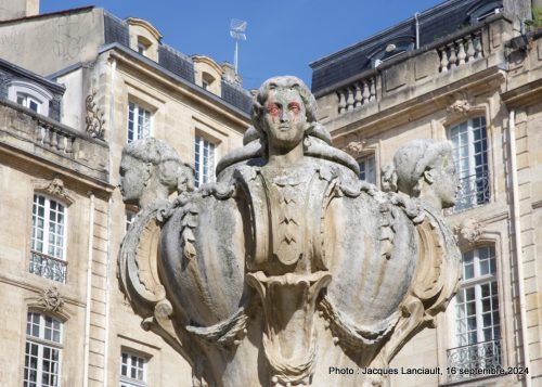 Fontaine, place du Parlement, Bordeaux, Nouvelle-Aquitaine, France