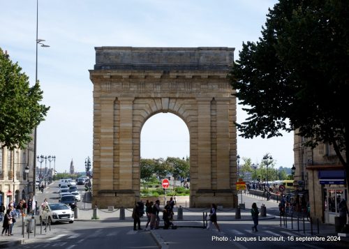 Porte de Bourgogne, place Bir-Hakeim, Bordeaux, Nouvelle-Aquitaine, France