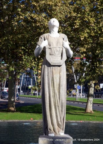 Fontaine de Melpomène, Paseo de Uribitarte, Bilbao, Espagne