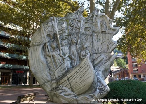 Hommage aux marins, plaza de la Salve, Bilbao Espagne