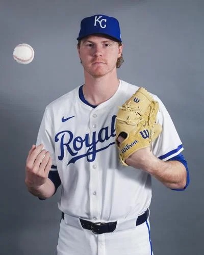 Eric Cerantola rappelé par les Royals de Kansas City !