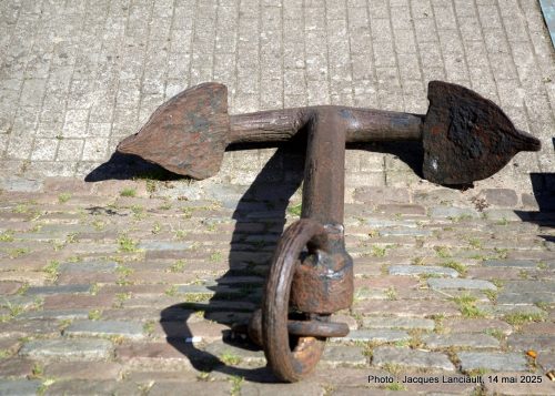 Ancres, Musée maritime du port, Rotterdam, Pays-Bas