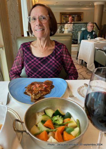 Grand Dining, Oceania Cruises