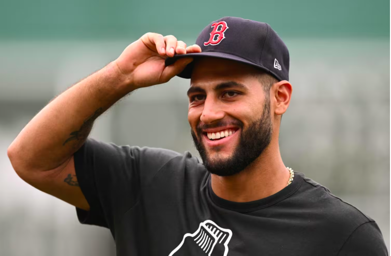 Abraham Toro-Hernandez s’entend avec l’organisation des Royals de Kansas City!