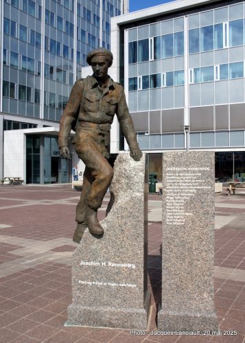 Monument à Joachim Rønneber, Ålesund, Norvège