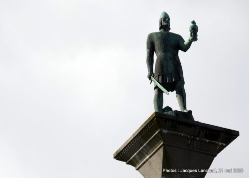 Colonne Olaf Tryggvason, Torvet, Trondheim, Norvège