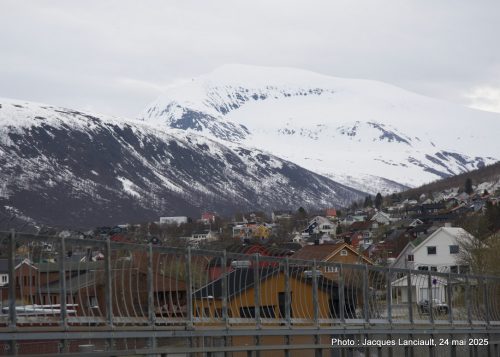 Montagnes, Tromsø, Norvège
