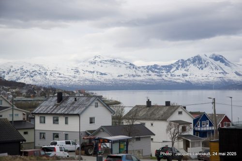 Montagnes, Tromsø, Norvège
