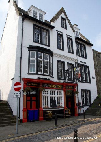 The Ferry Tap, High Street, South Queensferry, Écosse, Royaume-Uni