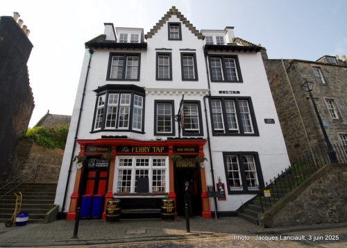 The Ferry Tap, High Street, South Queensferry, Écosse, Royaume-Uni